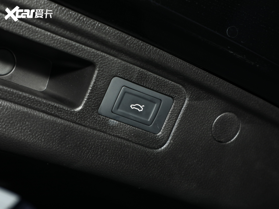 2024;X90 PRO 2.0T DCT 5 