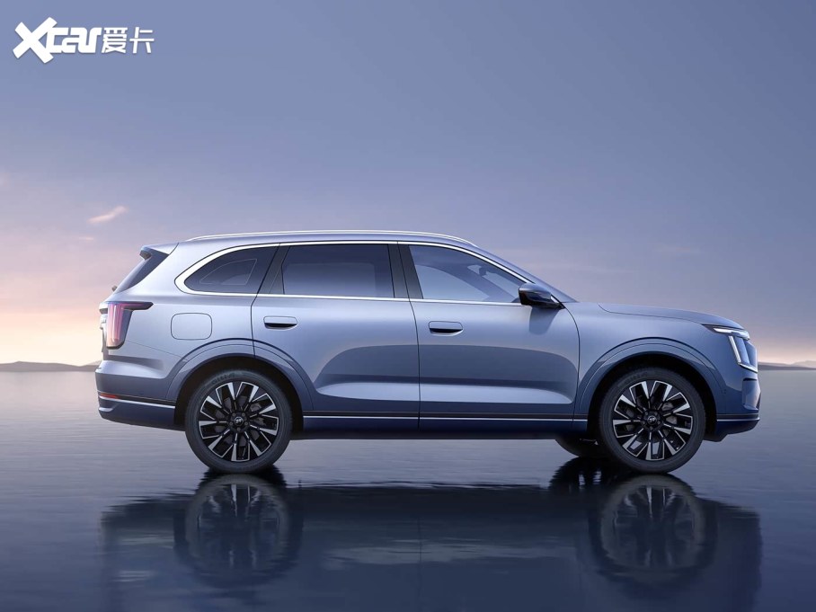 2025;ɽL7 PLUS 220km p 7