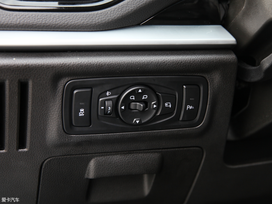 2018���;X70 1.5T �Ԅ����а�