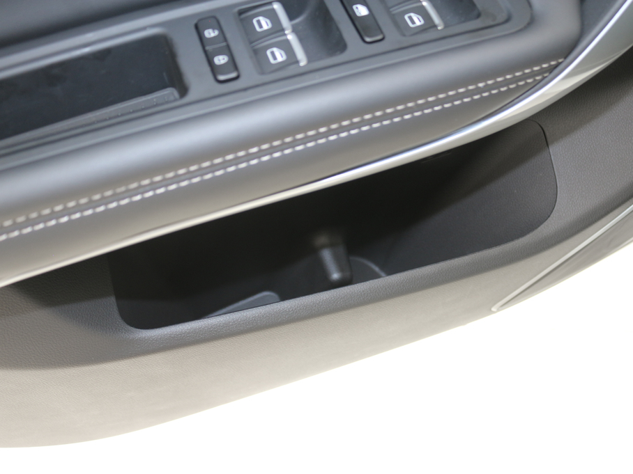 2018;X70 1.5T ԄӐа