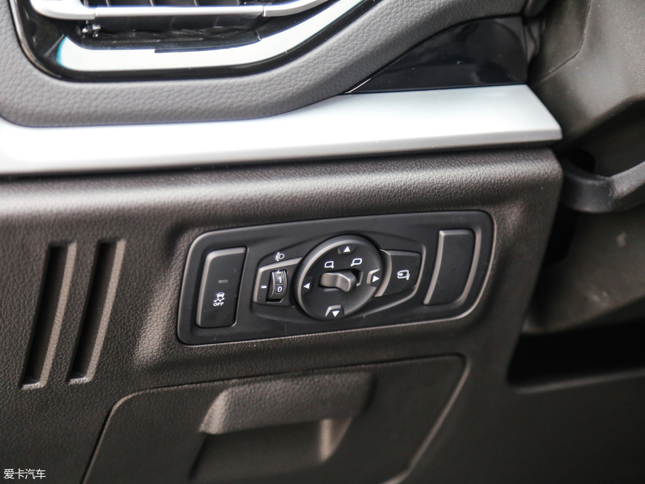 2018;X70 1.5T քӐа