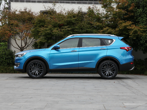 2018款1.5T 自动尊行版 正侧（左）