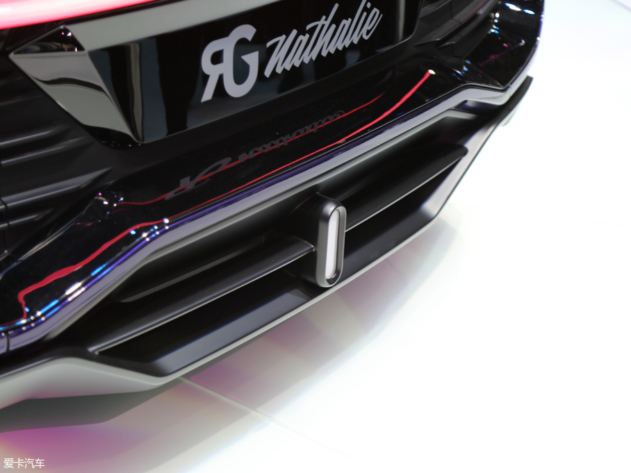 2018��RG Nathalie ����܇