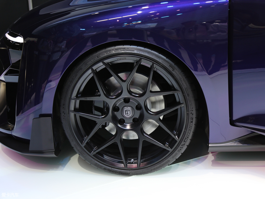 2018��RG Nathalie ����܇