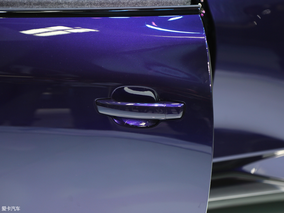 2018��RG Nathalie ����܇