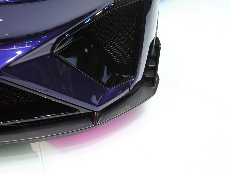 2018��RG Nathalie ����܇