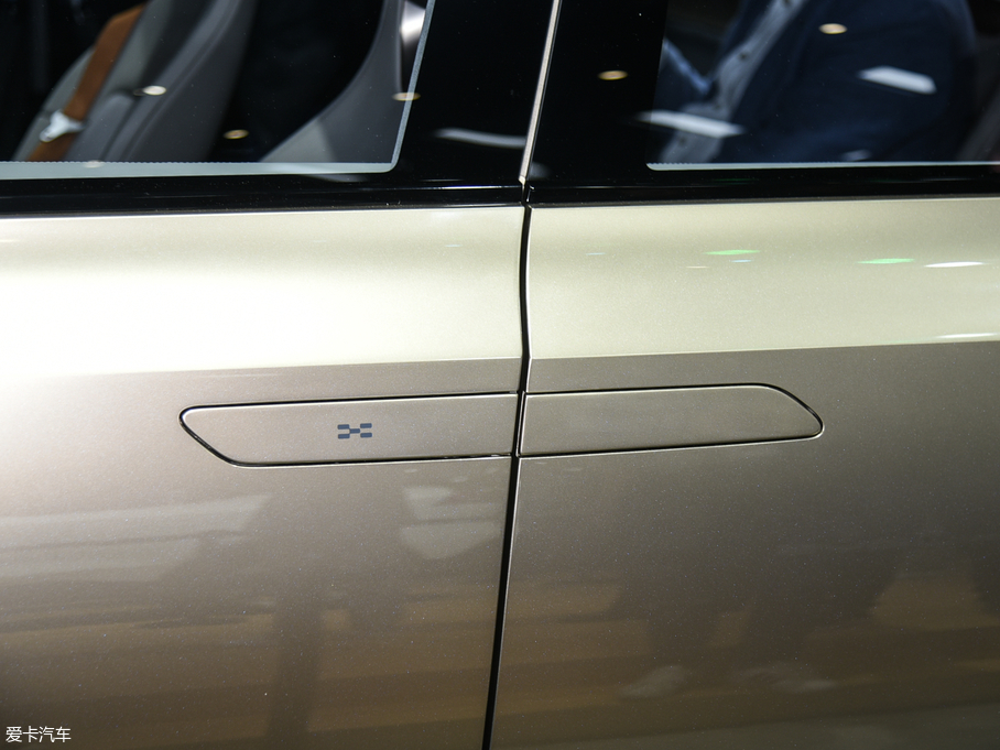 2019����YU7 ION����܇