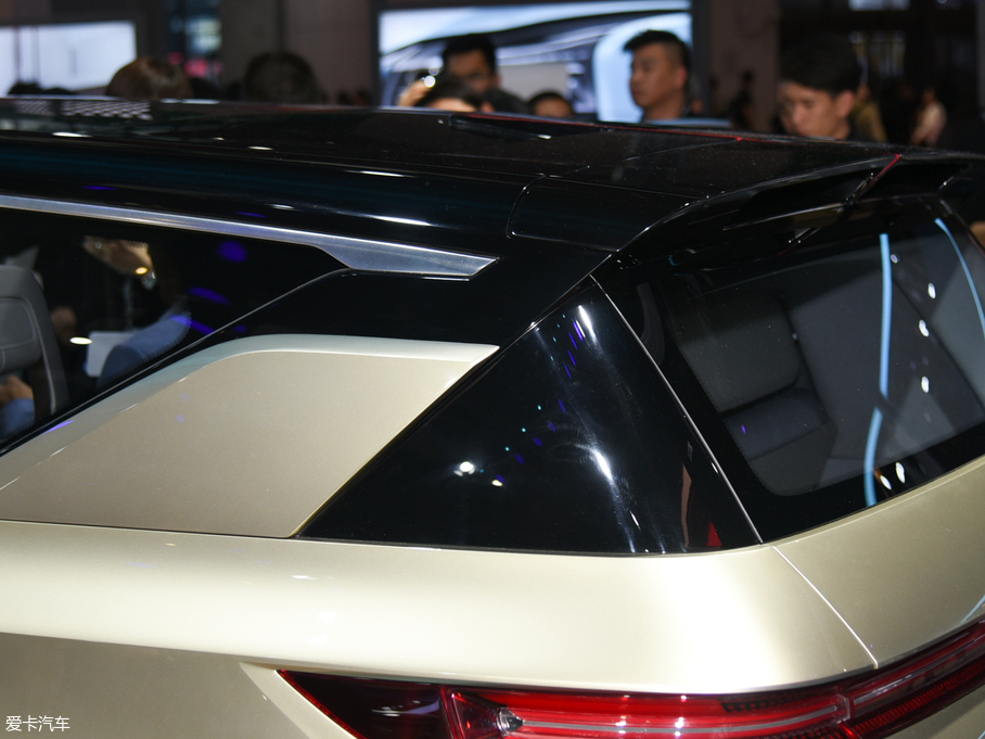 2019����YU7 ION����܇