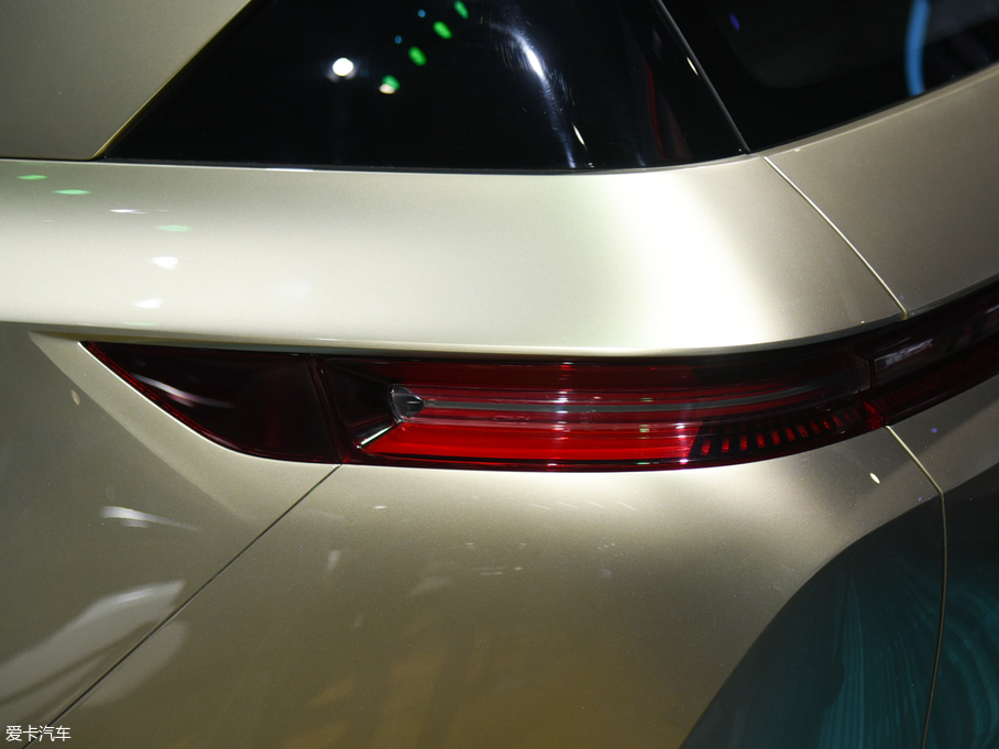 2019����YU7 ION����܇