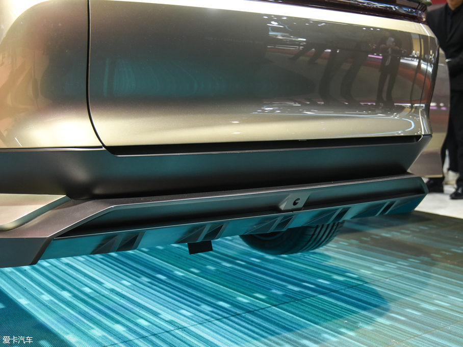 2019����YU7 ION����܇