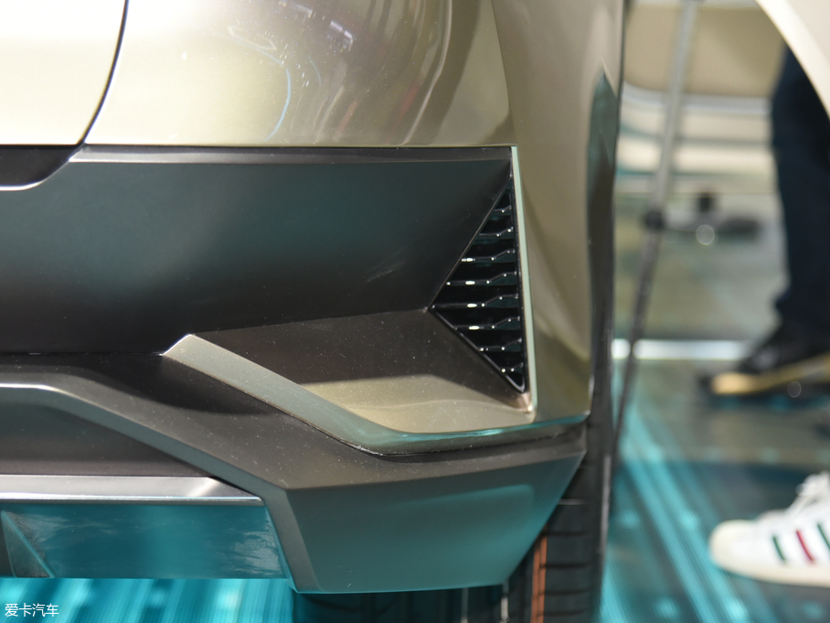 2019����YU7 ION����܇