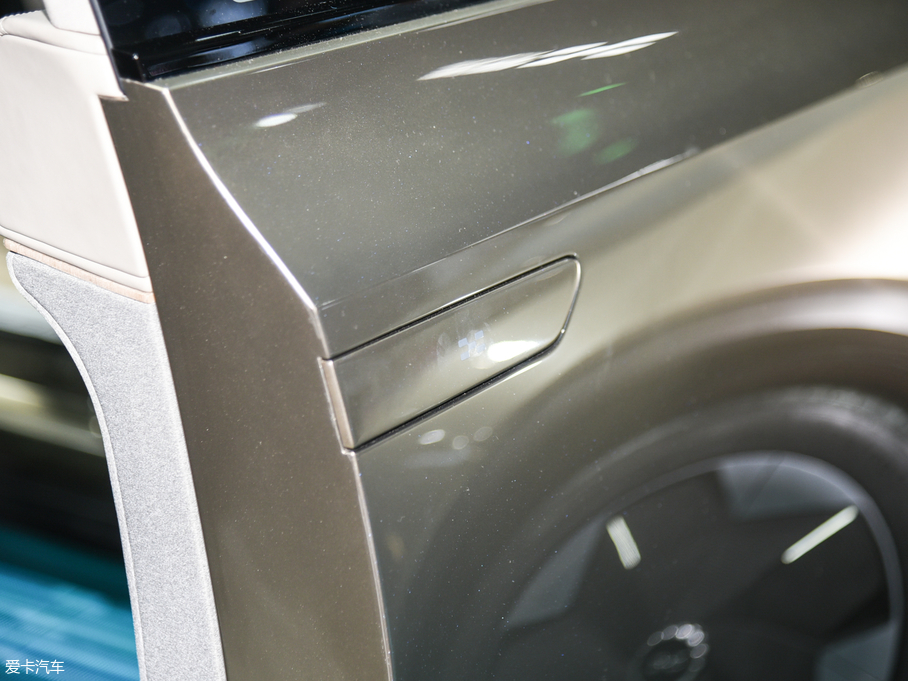 2019����YU7 ION����܇