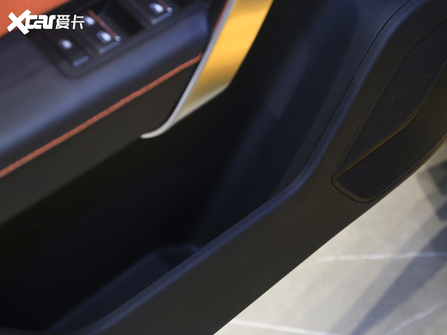 2022����Y U6 ԇ�b܇