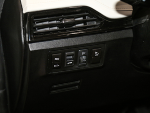 2018�(chu��ng)� �п؅^(q��)