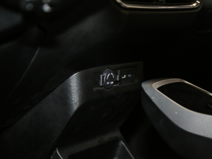 2018�(chu��ng)� �п؅^(q��)