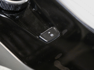 2018�(chu��ng)� �п؅^(q��)