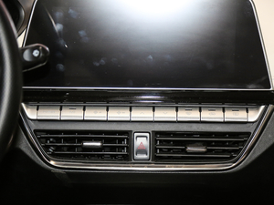 2018�(chu��ng)� �п؅^(q��)