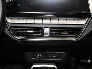 2018�(chu��ng)� �п؅^(q��)