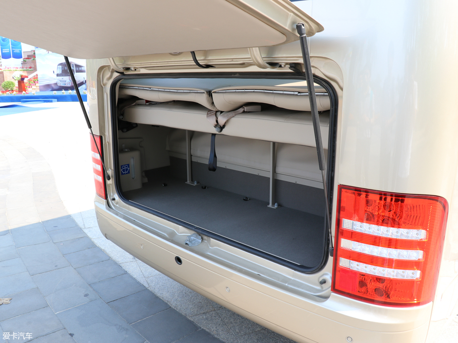 2018ͨT7 6.0L Ԅ(dng)(w)