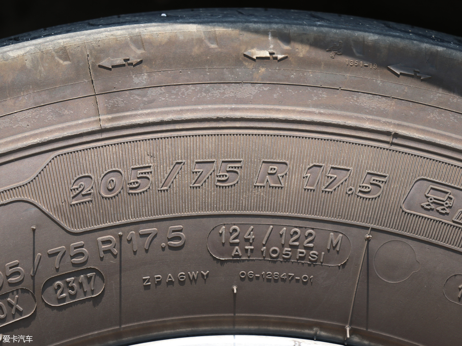 2018ͨT7 6.0L Ԅ(dng)(w)