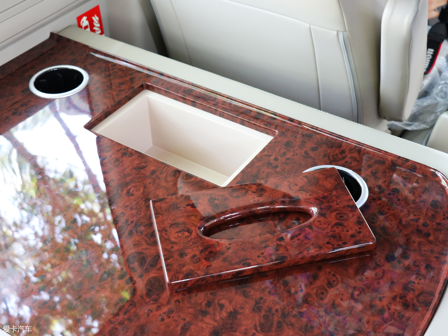 2018ͨT7 6.0L Ԅӹհ