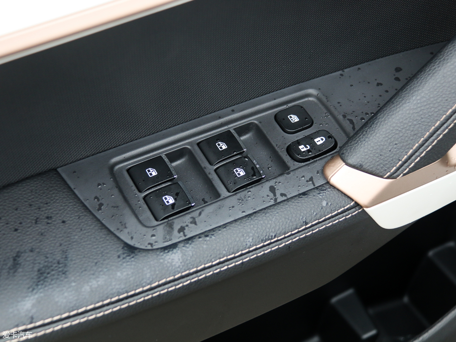 2018��˼�E20X ԇ�b܇