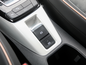 2018��ԇ�b܇ �п؅^(q��)