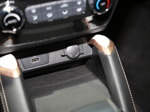 2020����� �п؅^