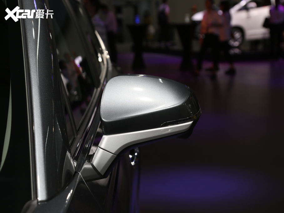 2021��˼�E40X ������