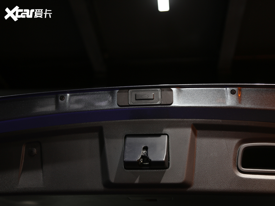 2021��˼�E40X ������