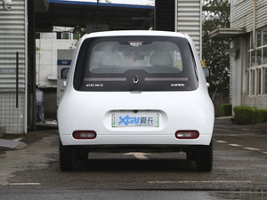 2020款360km 标准型 正后	