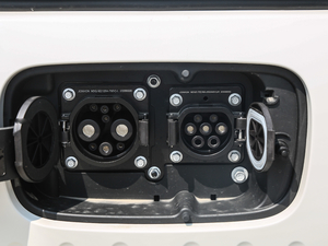 2021351km A (x)(ji)^