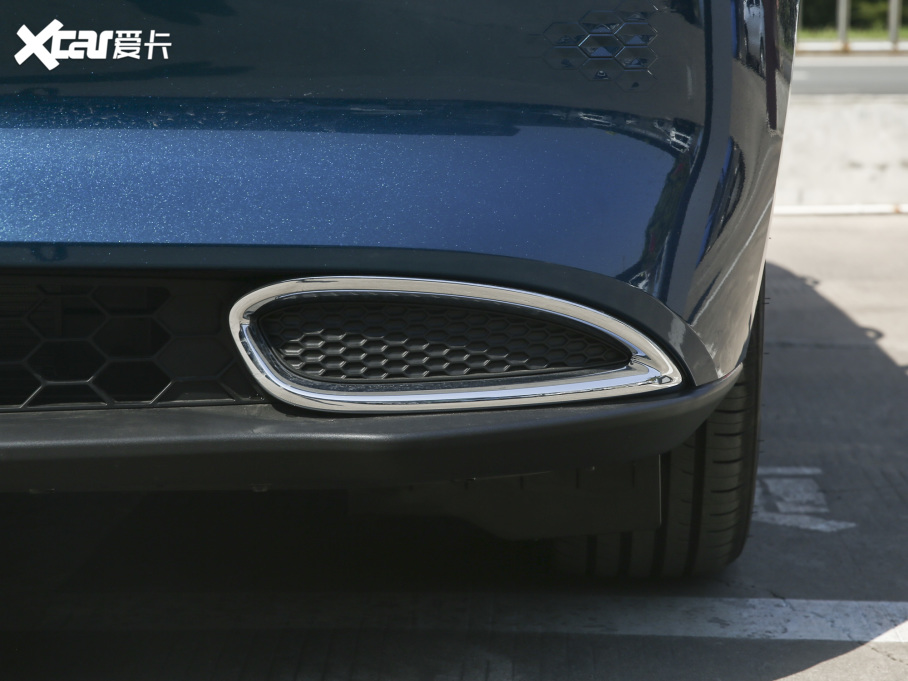 2021W؈ 400km˜m ˹ Ԫ