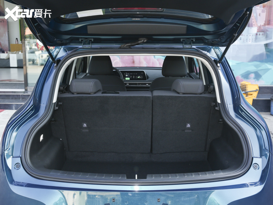 2021W؈ 400km˜m ˹ Ԫ