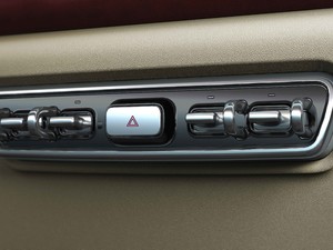 2021500kmLm(x) _ п؅^(q)