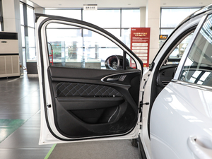 2021400km˜m ŵȰ F {λ܇T