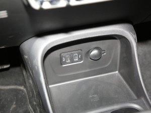 2021400km˜m ŵȰ Ԫ п؅^