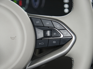 2021400km˜m S{˹ Ԫ п؅^