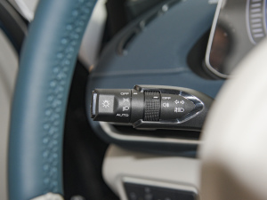 2021400km˜m S{˹ Ԫ п؅^