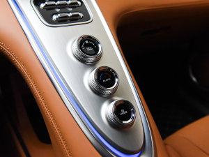 2022555km F {(dio){(dio)(ji)