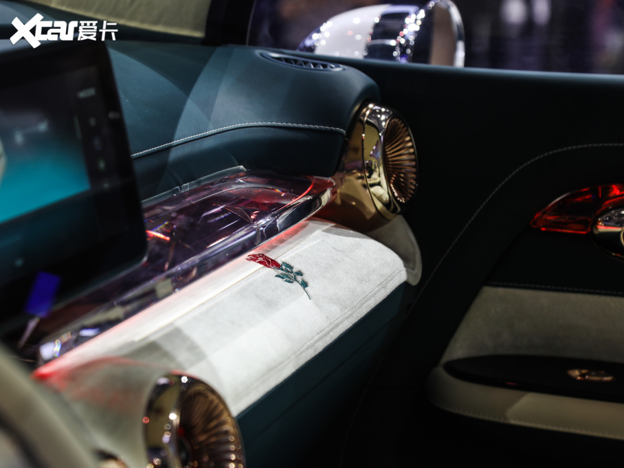 2021��W�����؈ ������