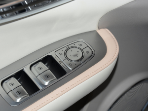 2022401km ҊAӰ п؅^