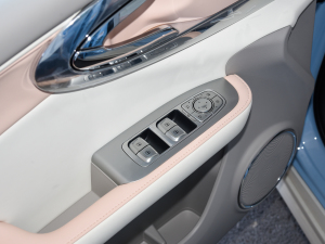 2022500km ˯˰ {܇ƅ^	