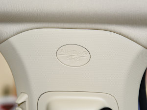 2022401km z п؅^(q)