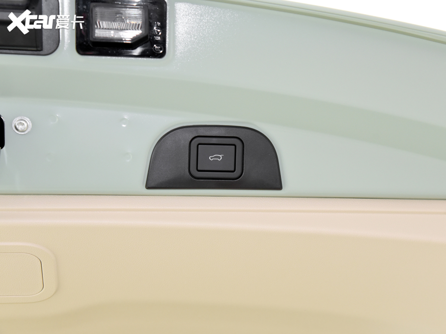 2022W؈ 400km˜m F F