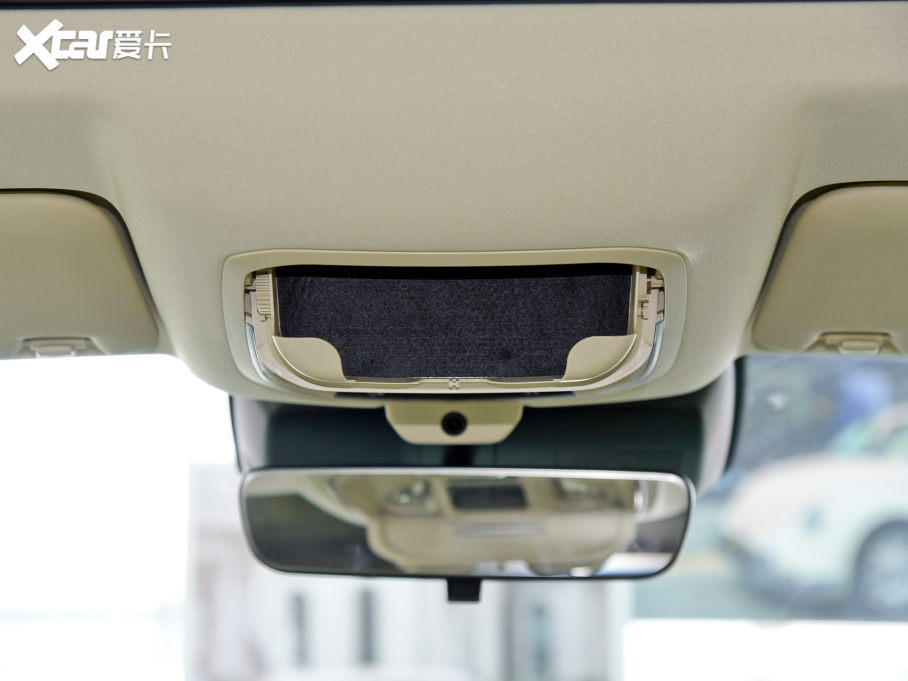 2022W؈ 400km˜m F F