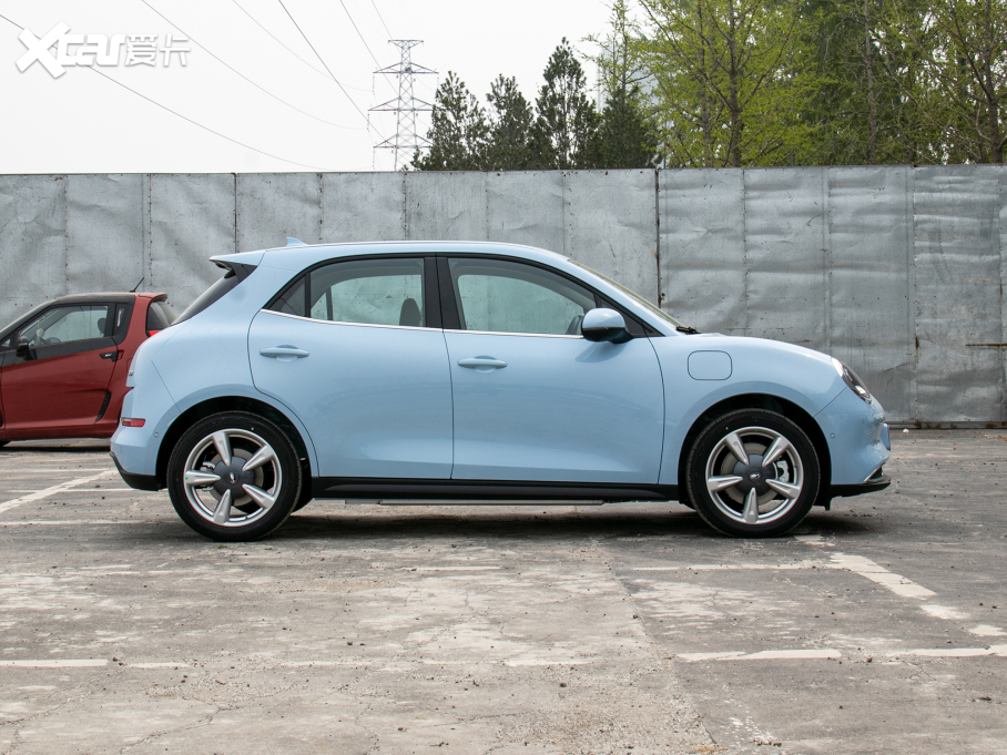 2022W؈ 400km˜m(x) A Ԫ