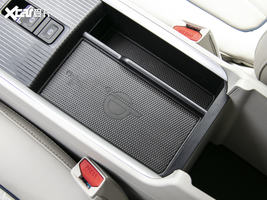 2022W؈ 400km˜m A Ԫ