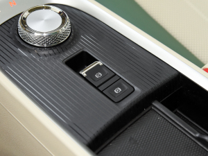 2022400km(bio)(zhn)m(x) F F v܇Ƅ