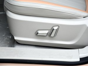 2022400km˜m F Ԫ {{